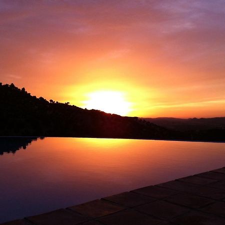 زاهارا دي لا سييرا Hotel Rural Los Tadeos المظهر الخارجي الصورة