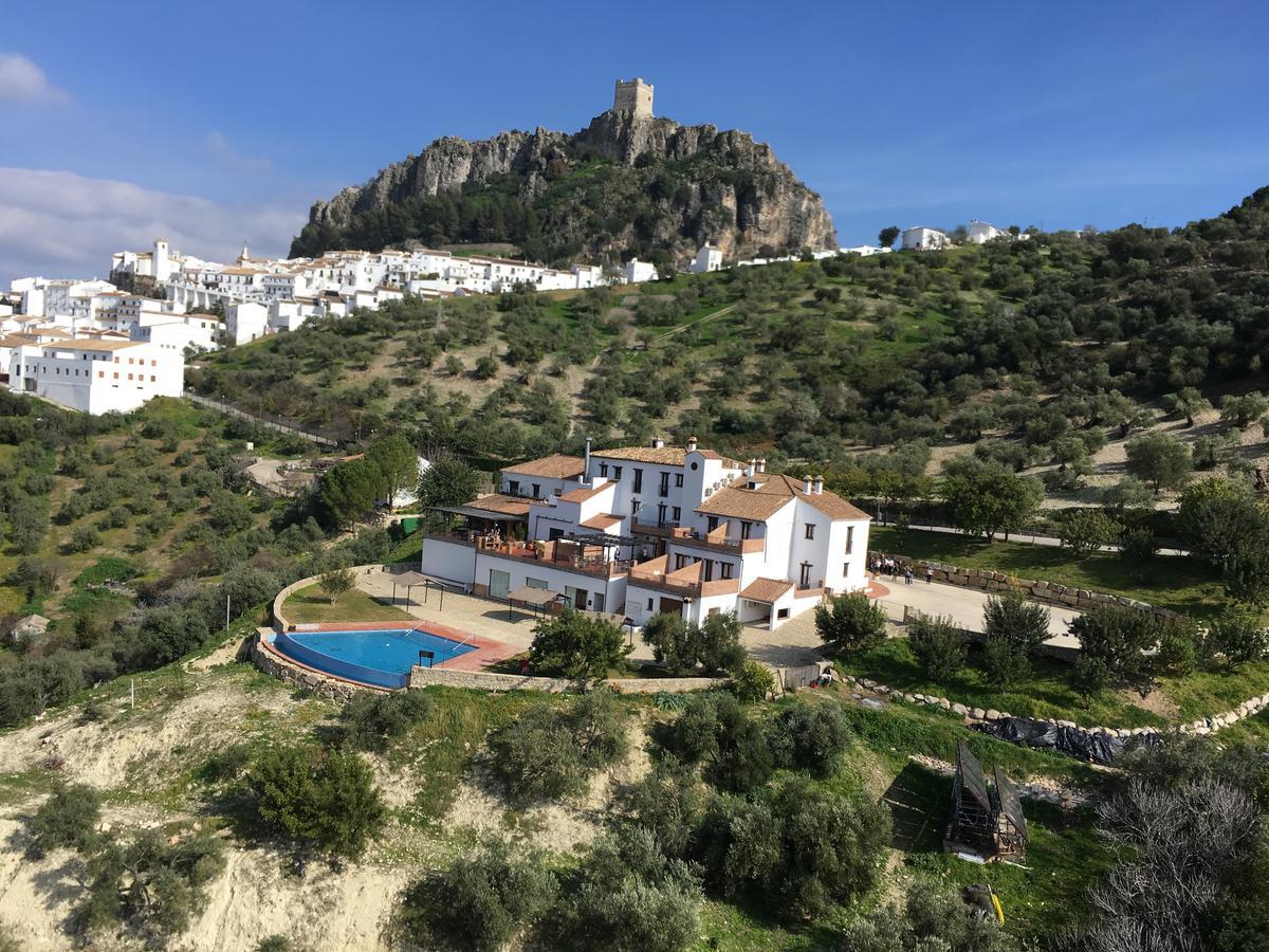 زاهارا دي لا سييرا Hotel Rural Los Tadeos المظهر الخارجي الصورة